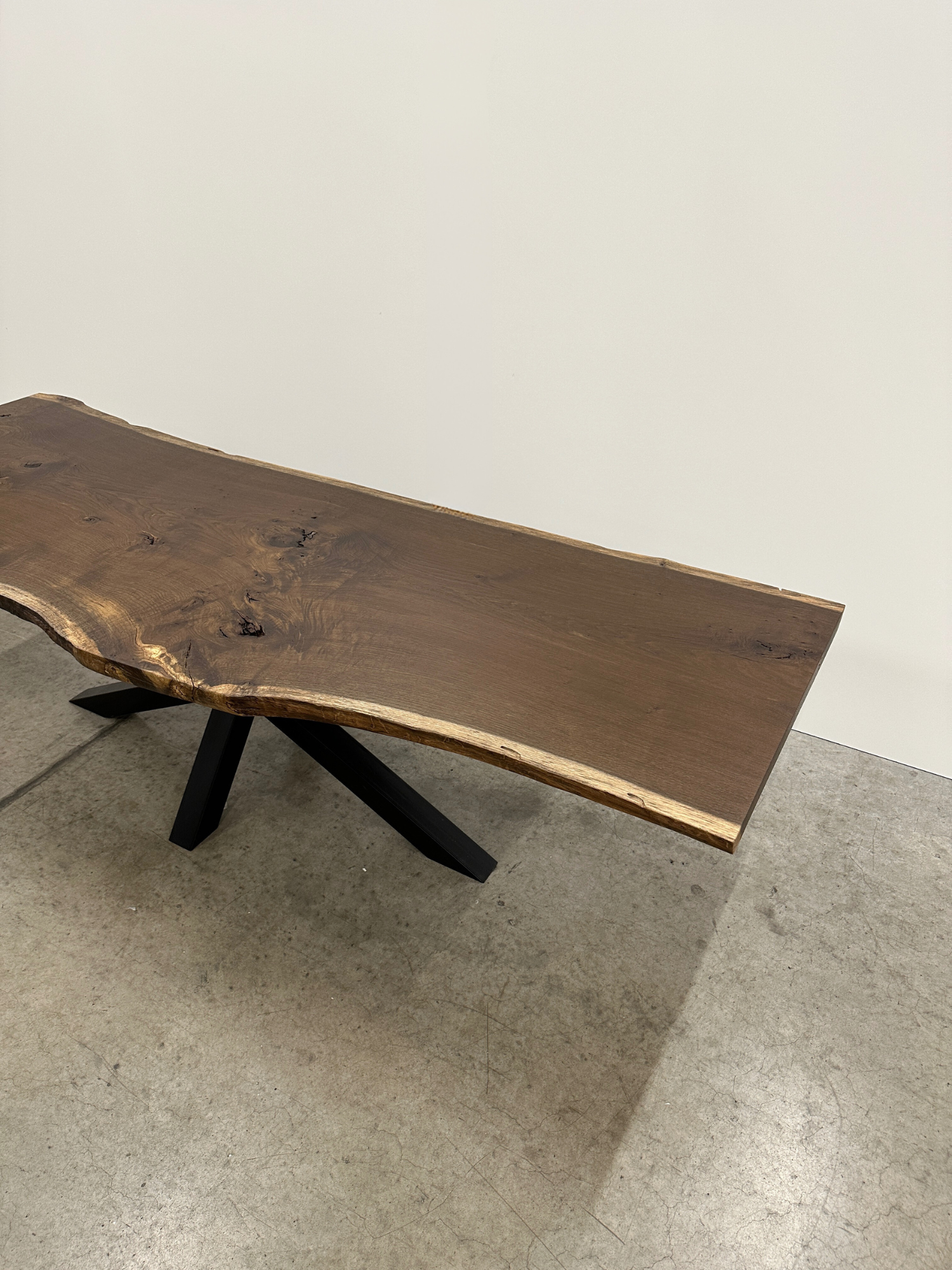 SMOKED WILD-OAK - T17 - 264 x 81-93 x 6cm