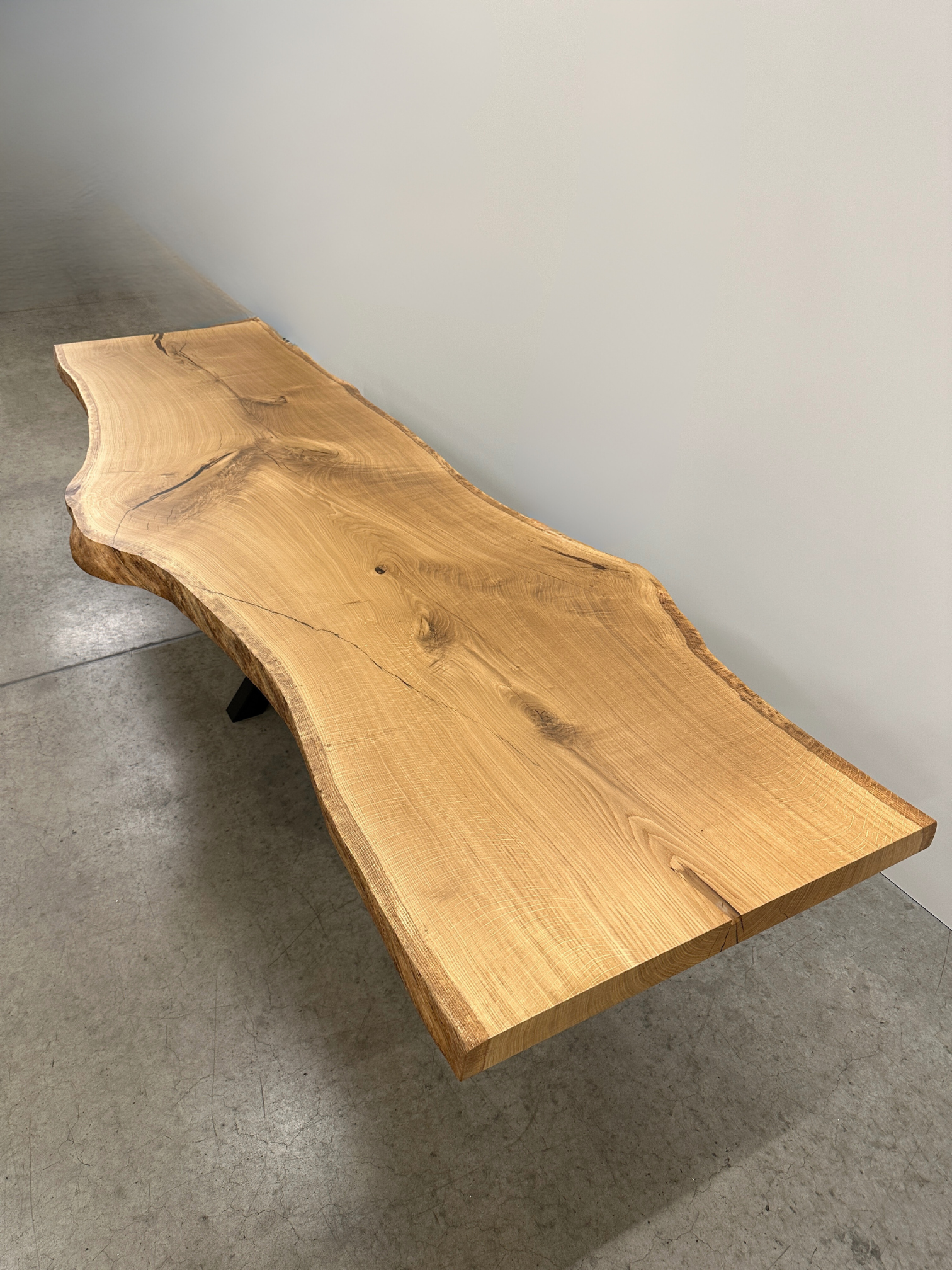 Solid WILD-OAK - T9 - 377 x 110-90 x 7cm