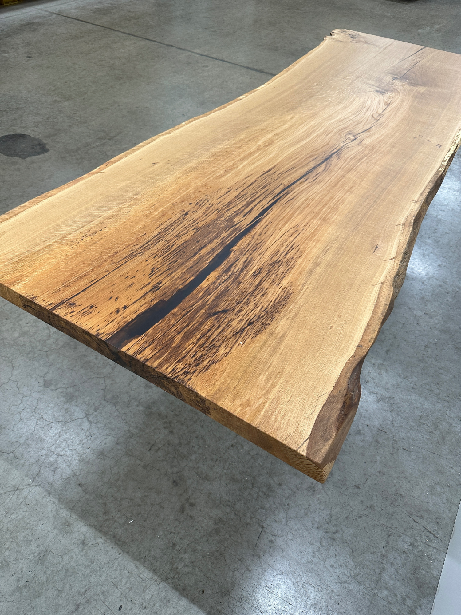 Solid wild Oak - T23 - 259 x 87-102 x 6cm