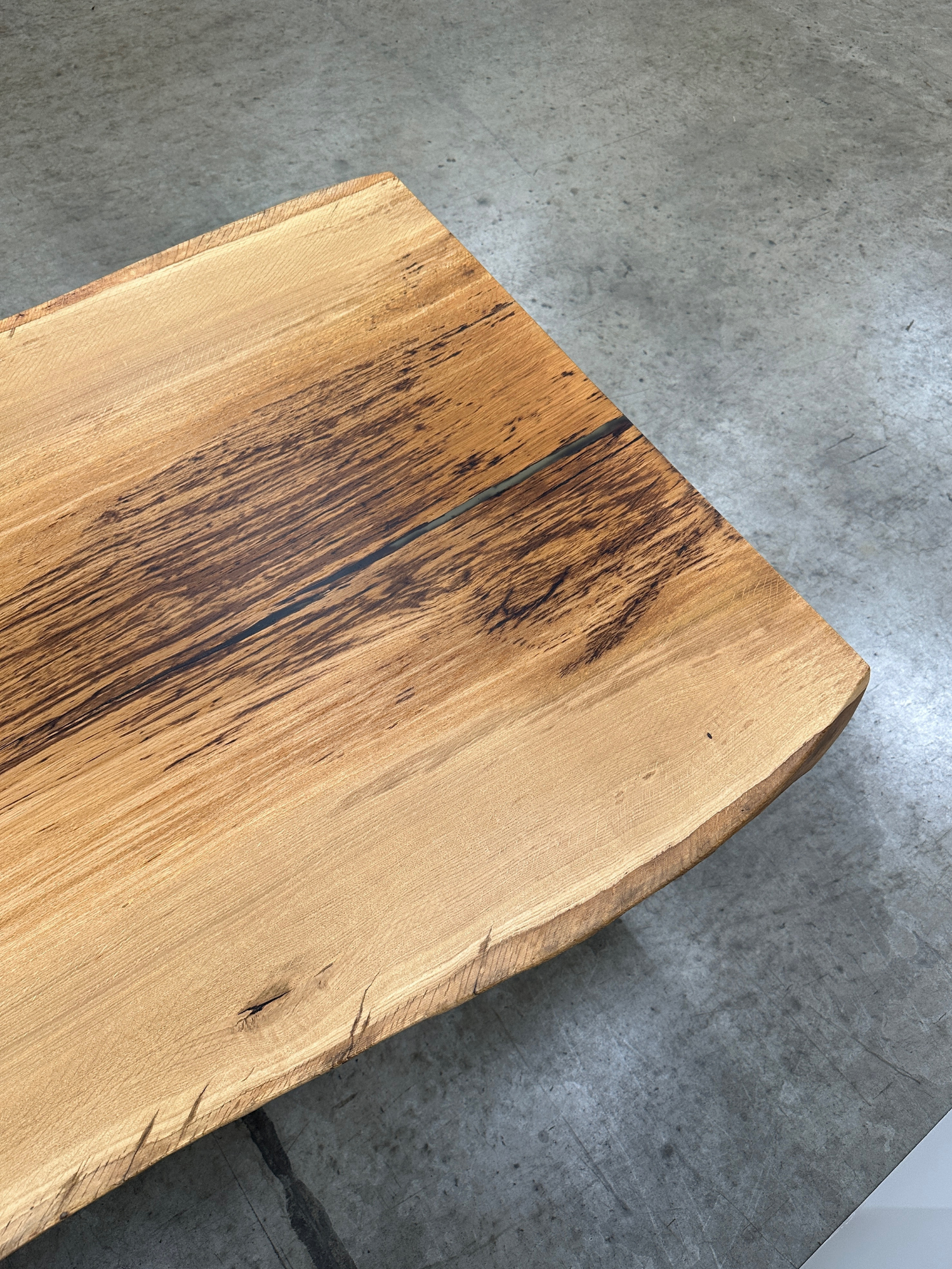 Solid WILD-BLACK-OAK - T14 - 270 x 82 x 90 x 7cm