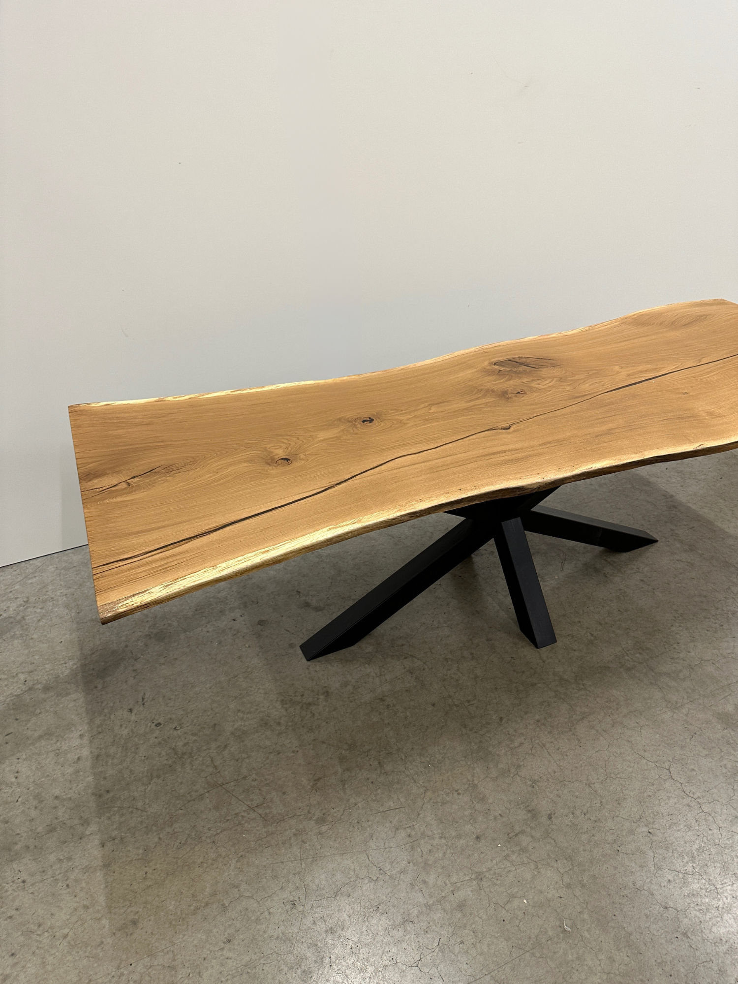 Solid wild Oak - T30 - 263 x 90-93 x 5cm