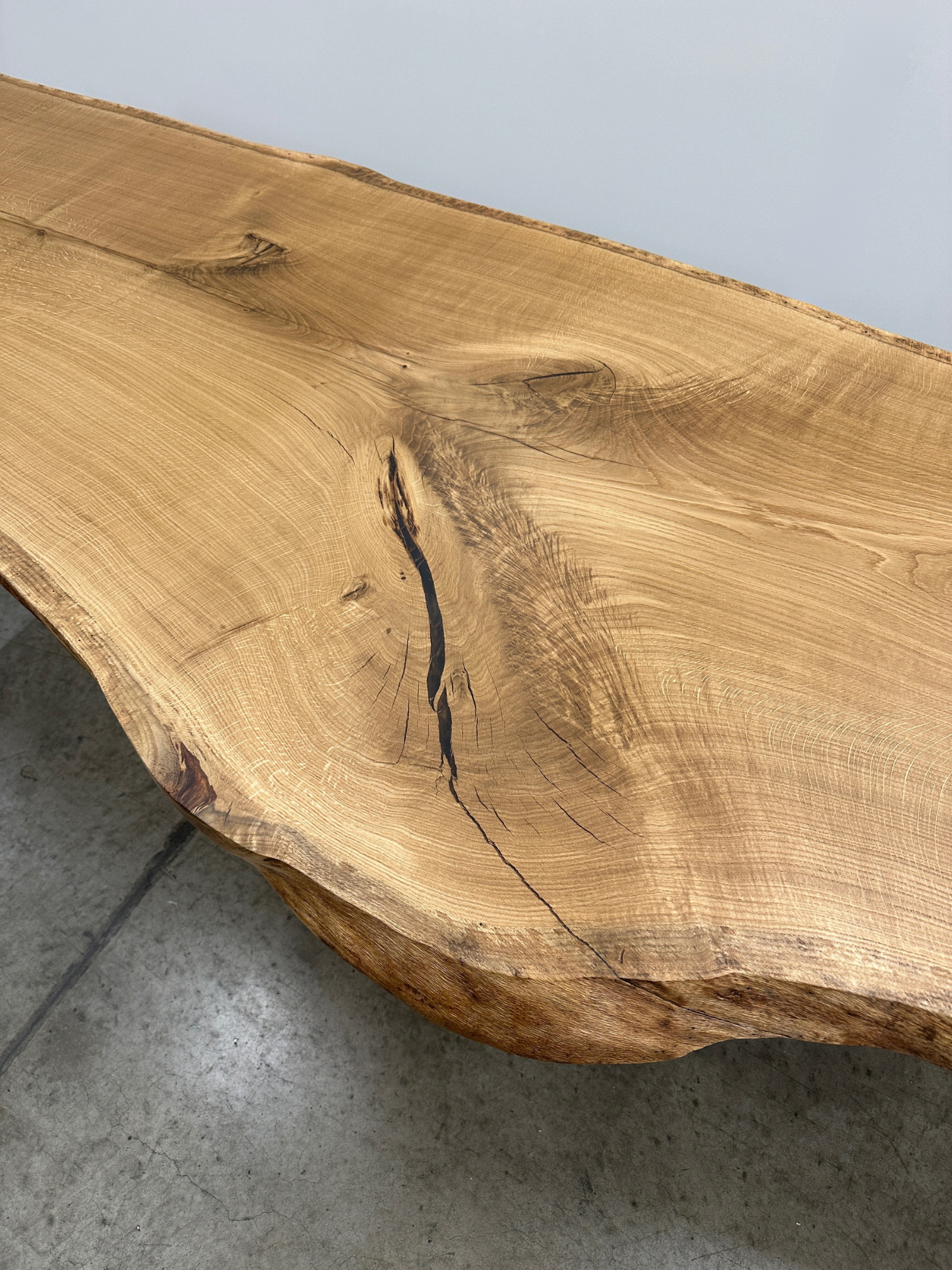 Solid WILD-OAK - T9 - 377 x 110-90 x 7cm