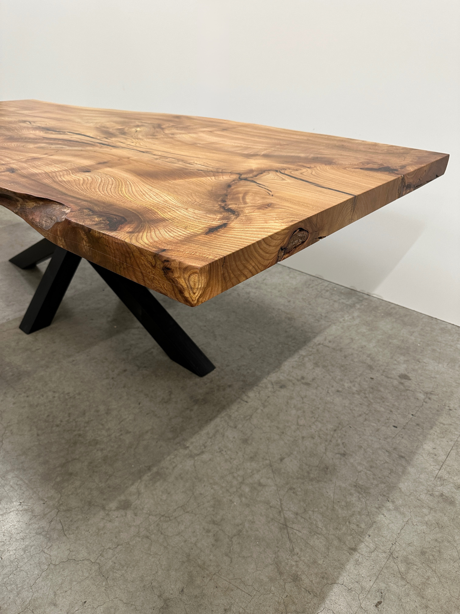 ELM DEN HAAG - T28 - 241 x 95-117x 5,5cm