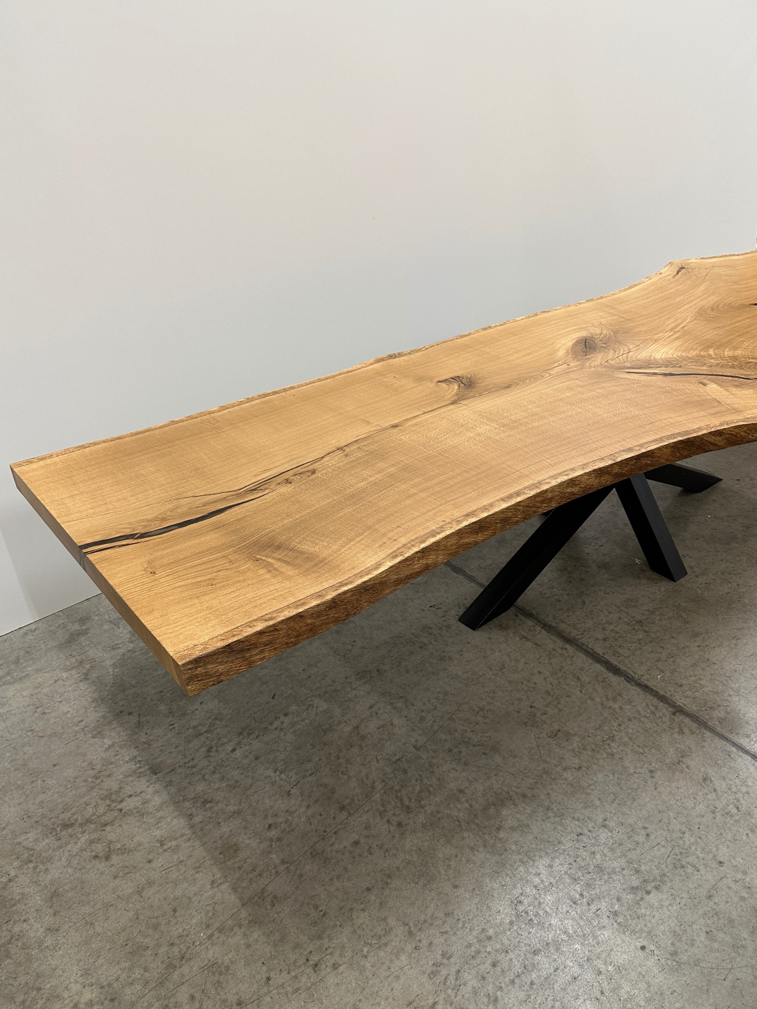 Solid WILD-OAK - T9 - 377 x 110-90 x 7cm