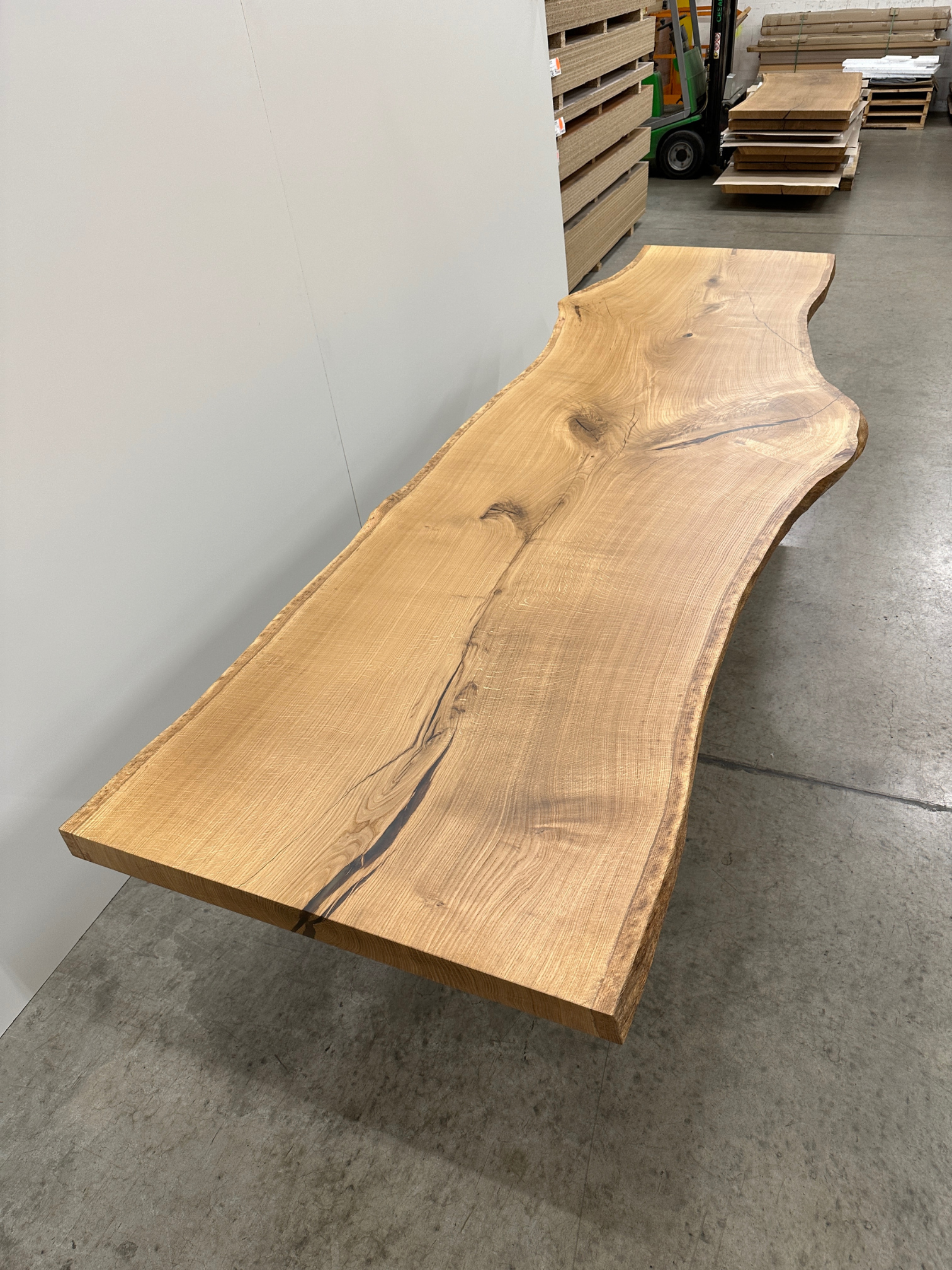 Solid WILD-OAK - T9 - 377 x 110-90 x 7cm