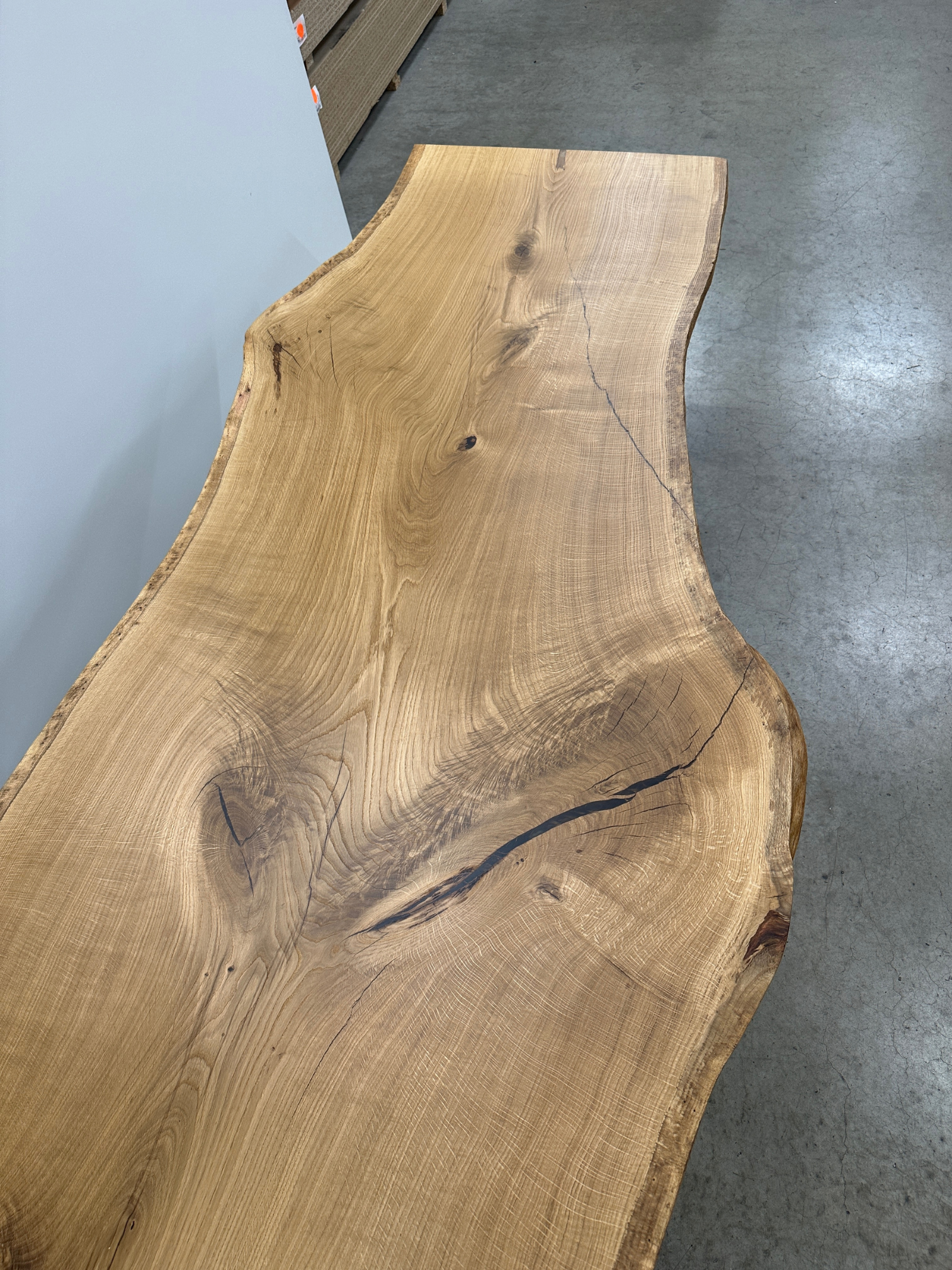 Solid WILD-OAK - T9 - 377 x 110-90 x 7cm