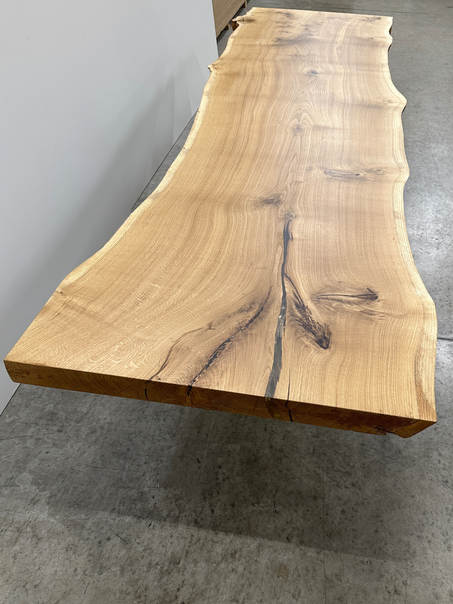 Roble silvestre macizo - T19 - 341 x 86-98 x 7 cm